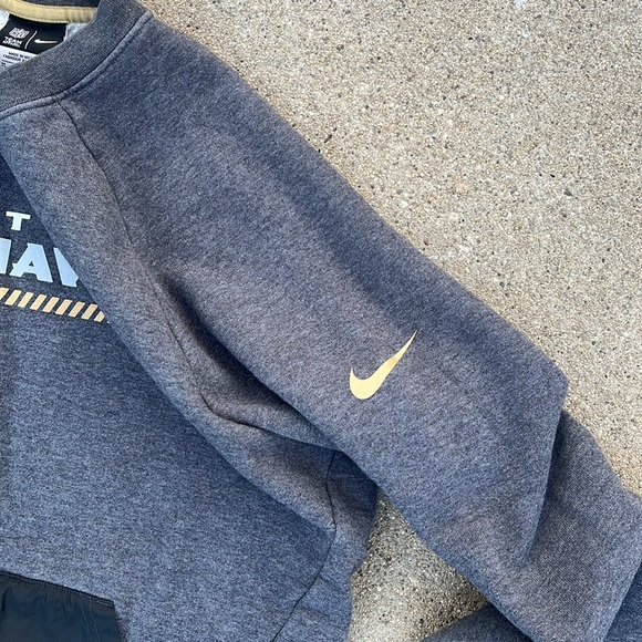 BUNDLE 2/$12 🔥 - NIKE STS - Picture 5 of 8